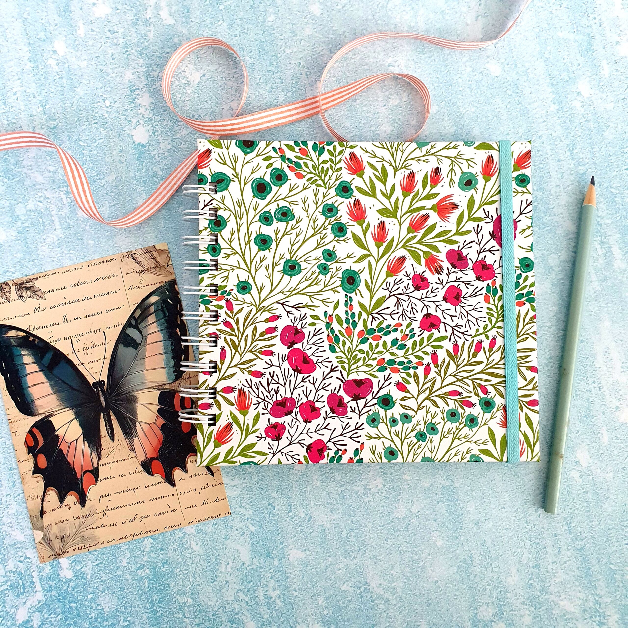 Mixed media / photo album